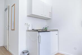 8 Studios with Terrace in Margareten