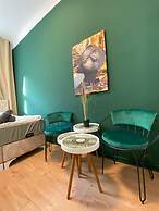 8 Studios with Terrace in Margareten