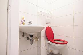 8 Studios with Terrace in Margareten