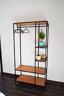 Athenian Petralona Suite