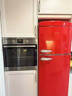 Athenian Petralona Suite