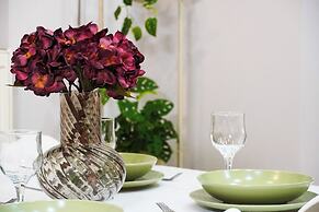 Athenian Petralona Suite