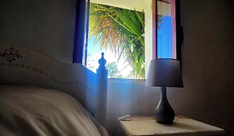 Casitas-7guests-pool-patio-bbq-parking-fireplace