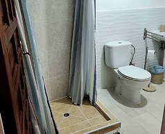 Casitas-7guests-pool-patio-bbq-parking-fireplace