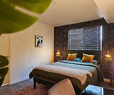 Forty First Place - Boutique Hostel