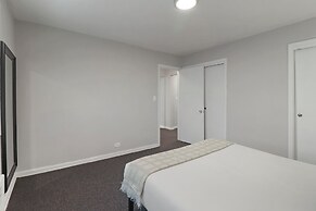 Modern & Comfortable 1BR Apt