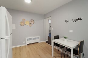 Modern & Comfortable 1BR Apt