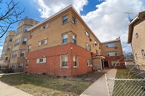 Modern & Comfortable 1BR Apt