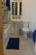 Cardiff Apt - Sleeps 6 - Castle & Stadium Nearby