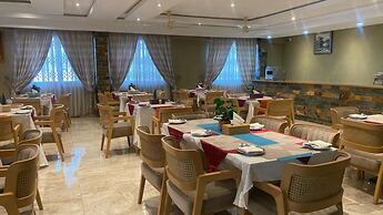 Heartland Hotel