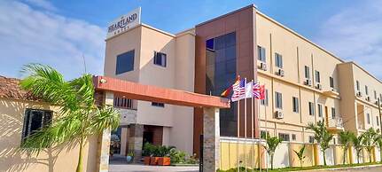 Heartland Hotel