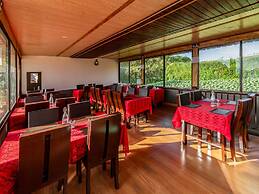Kastura Cottages - Kanatal