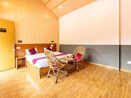 Kastura Cottages - Kanatal