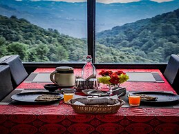 Kastura Cottages - Kanatal
