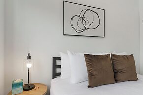 Consolatoria 4BR Unit