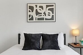 Consolatoria 4BR Unit