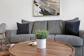 Consolatoria 4BR Unit