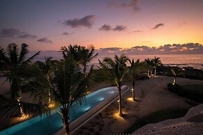 Punta Majahua by Property Rental Club