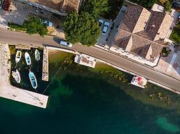 CASA DEL SOL ROZALIA