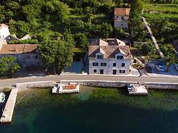 CASA DEL SOL ROZALIA