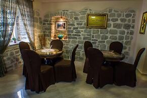 CASA DEL SOL ROZALIA