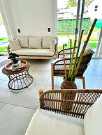 Oceanfront Villa in Amatecampo Beach