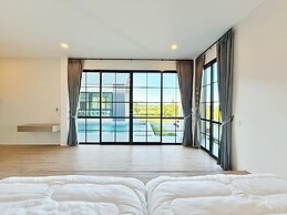 Chomnok Chomna Pool villa