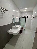 Chomnok Chomna Pool villa