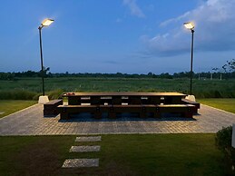 Chomnok Chomna Pool villa