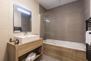 Apartment in Samoens With Pool & Spa