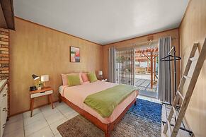 5 BR Jacuzzi 12 Mins to Disney Knotts