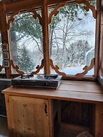 Saguenay-lac-saint-jean Getaway 3-bedroom Holiday Cottage With Garden 