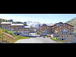 Apartment in Les Menuires With Spa & Ski Access