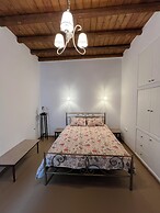 15th Cent. Katharsis Retreat Naxos Old T