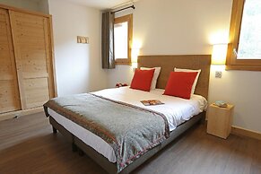 Apartment in Les Menuires With Spa Access