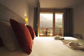 Apartment in Les Menuires With Spa Access