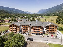 Apartment in Samoens With Spa and Pool