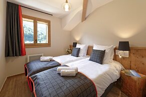 Apartment in Samoens With Spa and Pool