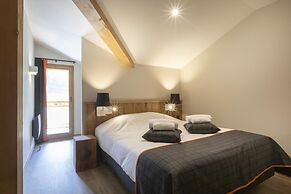 Apartment in Samoens With Spa and Pool