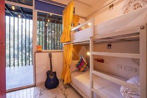 goSTOPS PLUS Gurugram Baani Square