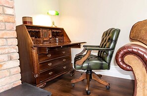 Nelly Daly's Barn - Sleeps 6 - Brand New - Parking