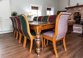 Nelly Daly's Barn - Sleeps 6 - Brand New - Parking