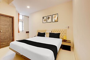 Cosy Stays at HBR Layout