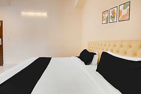 Cosy Stays at HBR Layout
