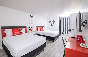 Mickey s Room Close to Disney