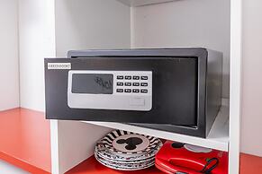 Mickey s Room Close to Disney