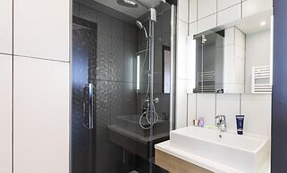 Apartment in Le Corbier With Spa & Pool