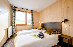 Apartment in Le Corbier With Spa & Pool