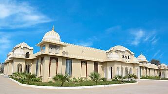Hotel Raj Vilas The Palace