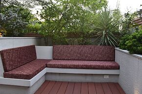 SHULEM BOUTIQUE HOTEL